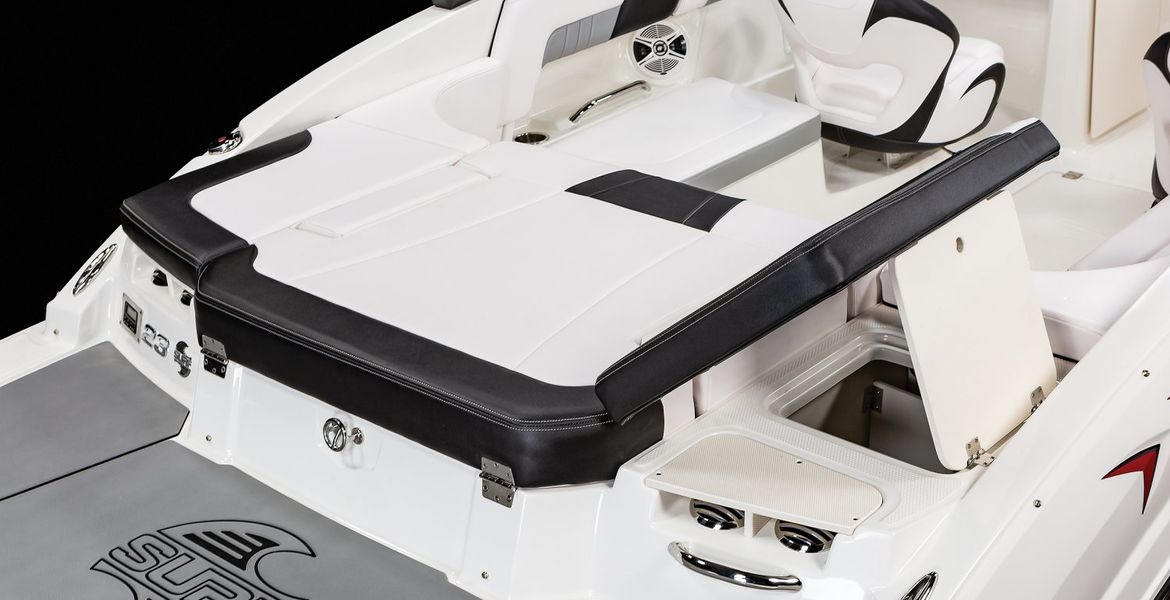 Chaparral 23 Surf